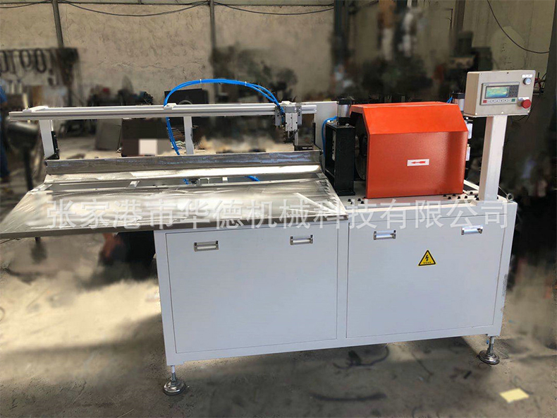 PE/PP卷芯管擠出機(jī)設備(bèi)切割機(jī)無屑切割機(jī) PE/PP卷芯管擠出機(jī)設備(bèi)切割機(jī)無屑切割機(jī)