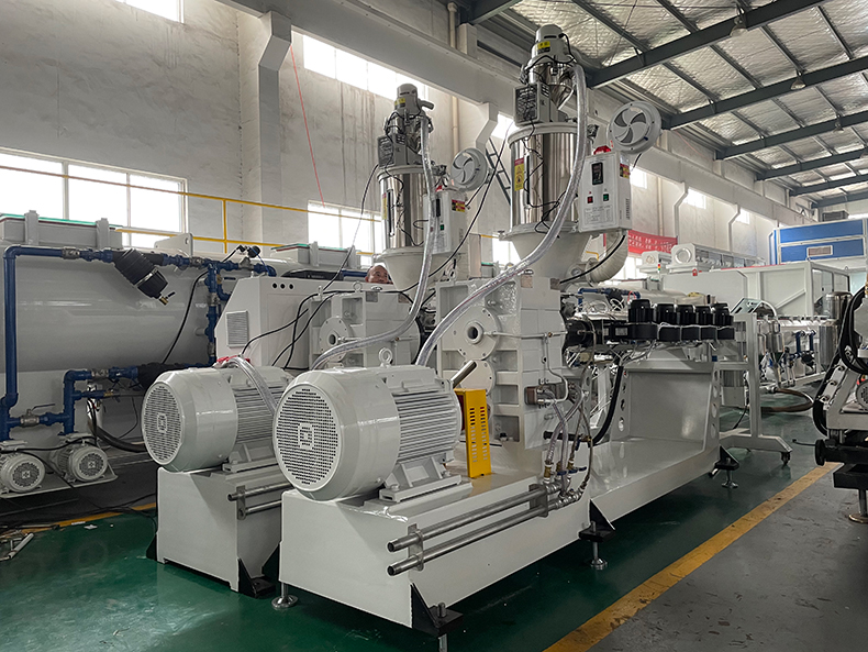 HDPE20-63盤管擠出生産(chǎn)線 塑料管材生産(chǎn)設備(bèi) 擠出設備(bèi) 張家港管材擠出機