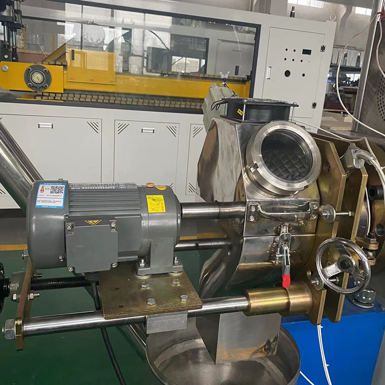 張家港65 80雙螺杆PVC硬質造粒生産(chǎn)線 軟料造粒擠出機生産(chǎn)設備(bèi) 粉末造粒機器